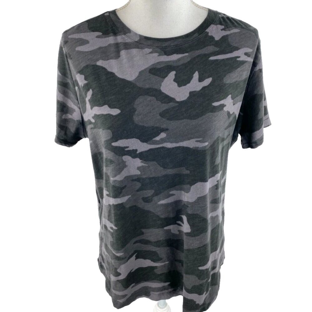 Athleta Camouflage Short Sleeve T-Shirt Women's Size 1X